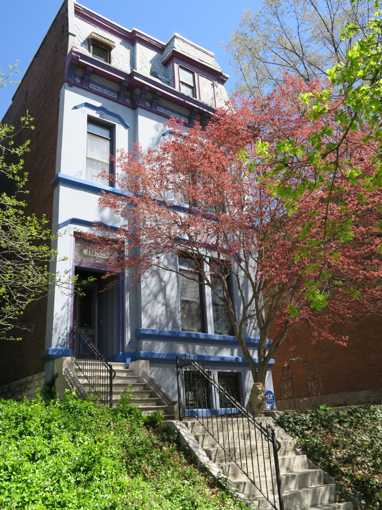 Lafayette Square photo by B. Bastian